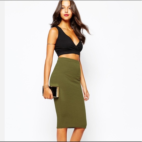 Boohoo Dresses & Skirts - NWT Boohoo Textured Midi Pencil Skirt Olive Green